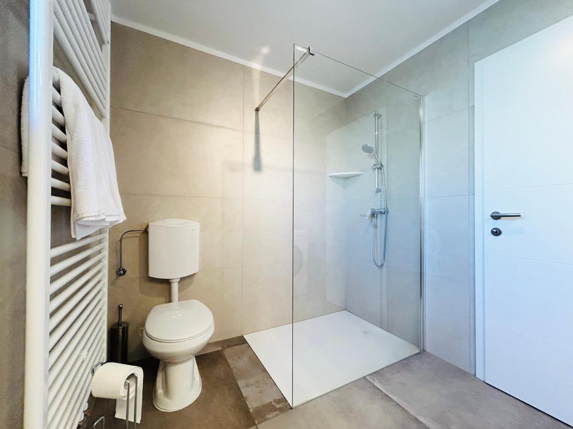 Apartma Jana Zirovnica Dış mekan fotoğraf